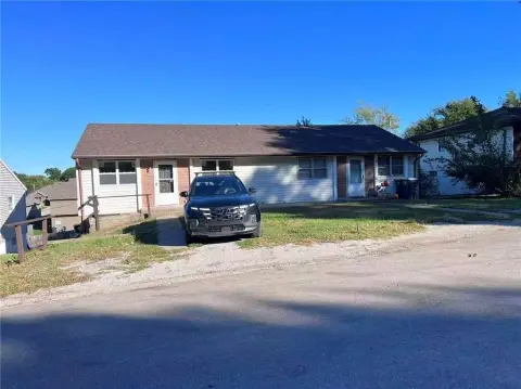 Duplex with Updated Unit