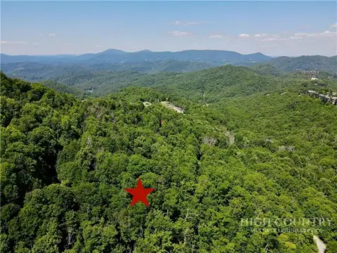 Wooded Mountain Lot in Hunters Ridge