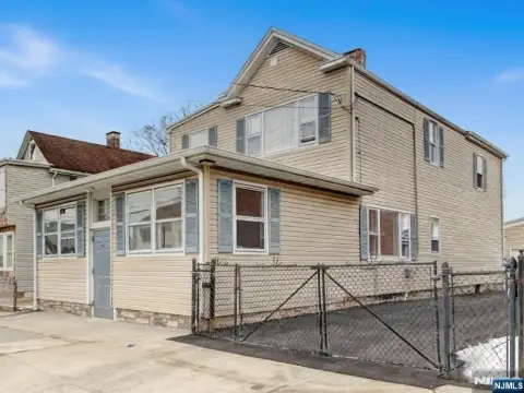 Duplex with Finished Basement
