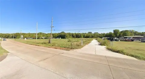 Commercial Land in Prime Location