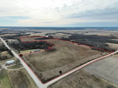 Batavia, Iowa Farm and Estate