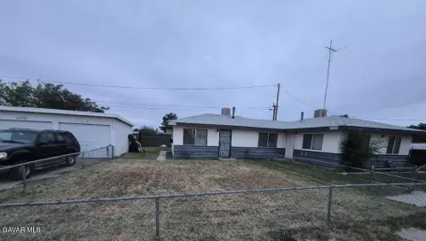 Four-Duplex Multifamily Compound