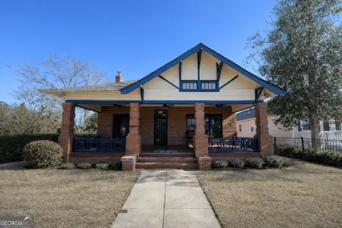 Renovated Multi-Family Residence