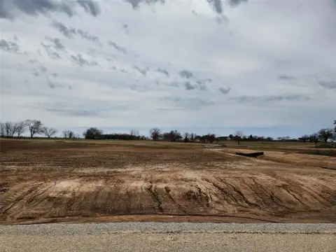 Residential Land in Paradise, Texas