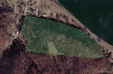 24 Acres with River Views