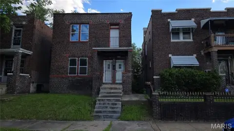 St Louis Duplex Opportunity