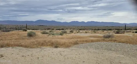 Fully Fenced Residential Acreage