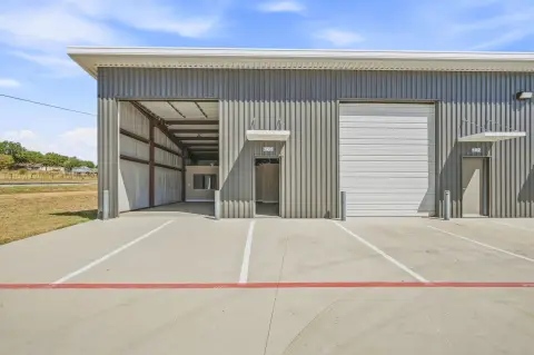 Flex Space with Industrial Power