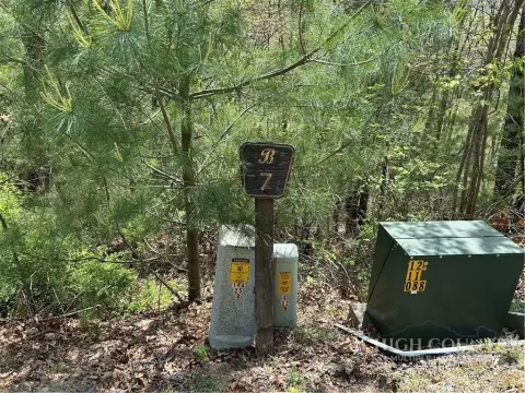 River Access Waterfront Lot