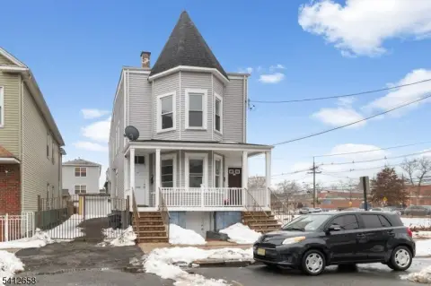 Spacious Multi-Family Home in Elizabeth