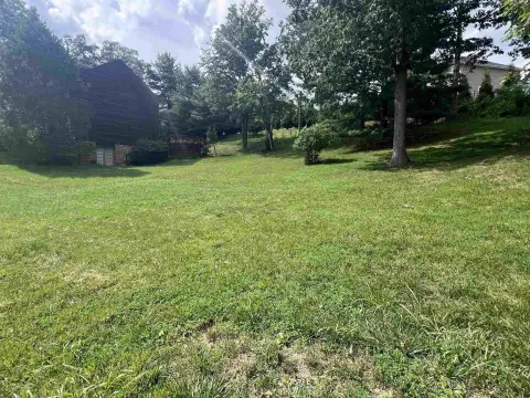 Residential Lot in Huntington, WV