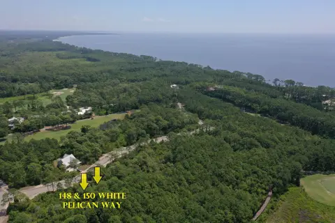 Land in St. James Bay