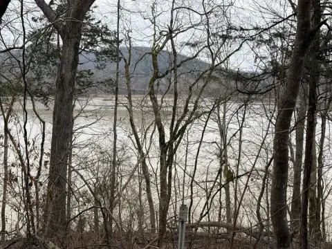 Unrestricted Land Bordering Management Area