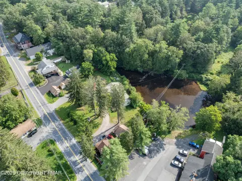 Mixed-Use Investment Property in Canadensis