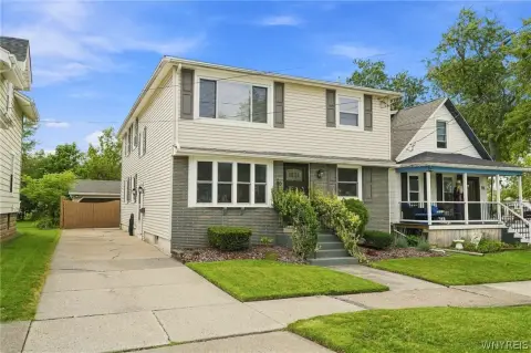 Six-Bedroom Duplex with Full Basement