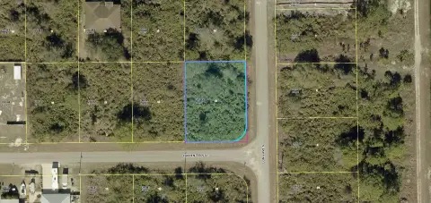 Residential Lot in Lehigh Acres