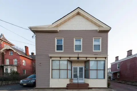 Versatile Commercial Space in Keyport