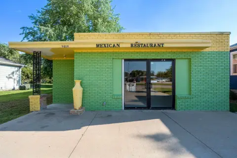 Dakota City Restaurant Opportunity