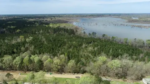 Vacant Waterfront Land Near Millwood Lake