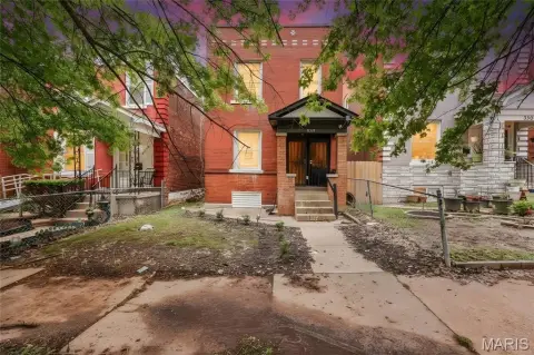Updated Duplex in South City