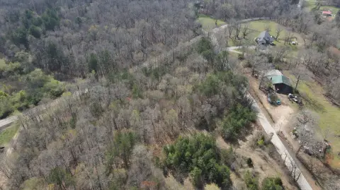 Unrestricted Land in Sale Creek