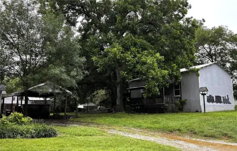Flex Workshop with Carport