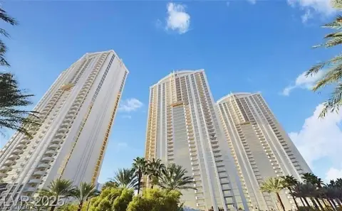 Las Vegas Penthouse with Strip Views