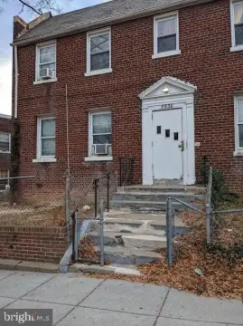 Four-Unit Apartment Building
