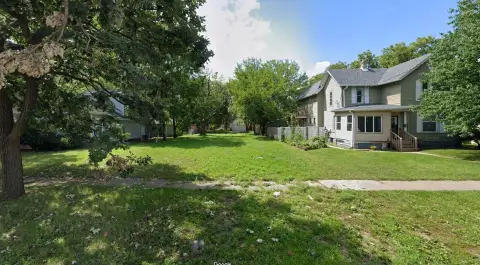 Buildable Lot in Northern Rockford