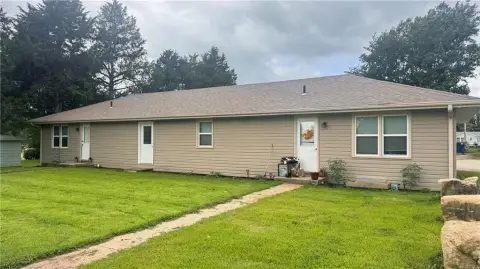Triplex with Front and Back Parking