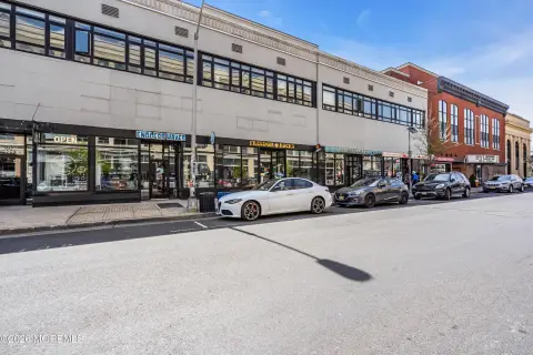 Retail Storefront for Lease