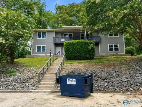 4-Unit Apartment Building