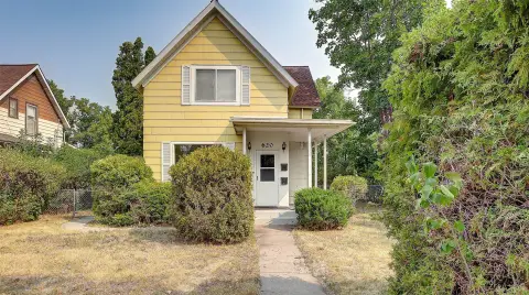 Duplex with Detached Garage