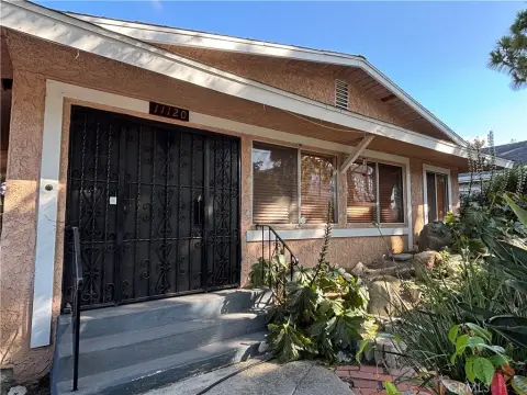 Two-Unit Duplex with Gated Entry
