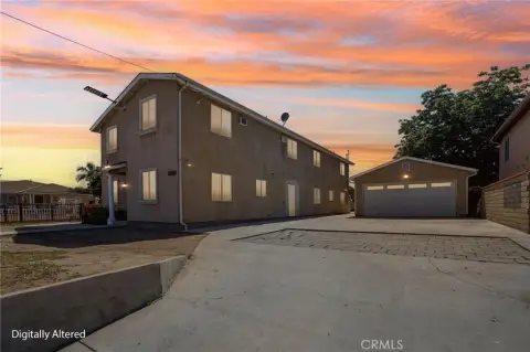 Attached Duplex with Two 4-Bed Units