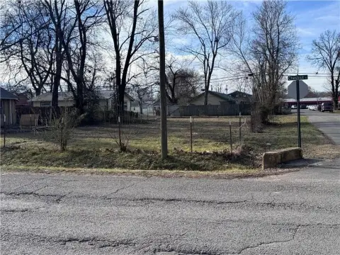 Residential Lot Near Schools, Parks