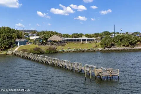 Waterfront Restaurant With Private Dock