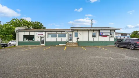 Four-Unit Office Building
