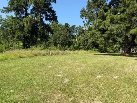 Level Commercial Land Tract