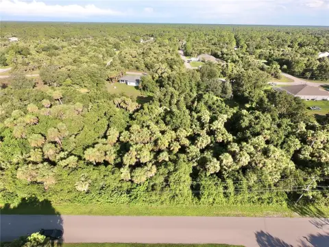 Oversized Lot in North Port