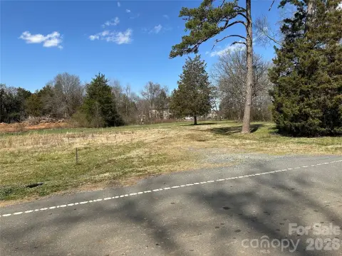 Buildable Lot in Coulwood Area