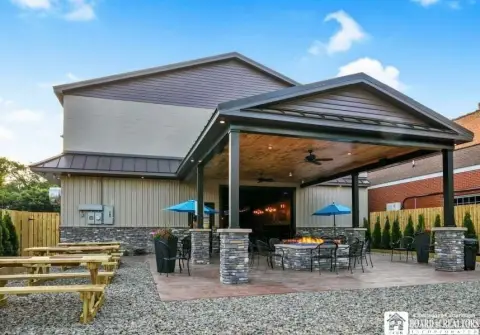 Turnkey Restaurant in Downtown Fredonia