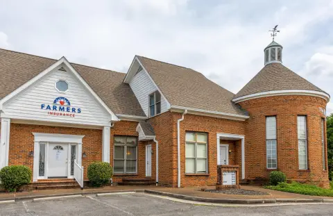 Executive Suites with Luxury Apartment