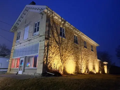 Historic Multi-Unit Retail and Apartments