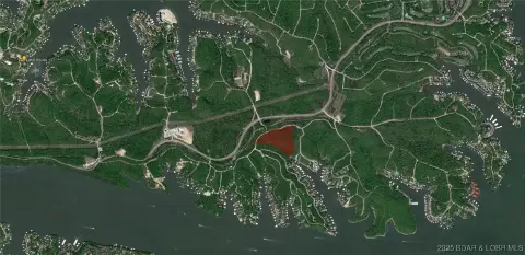 Private Wooded Estate Land