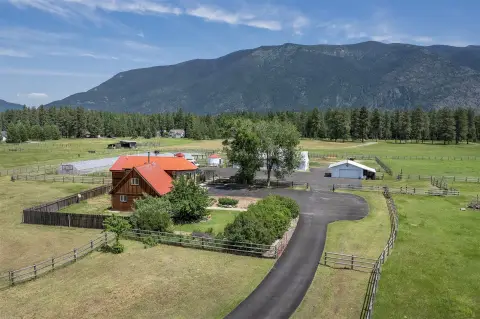 Horse Property with Greenhouses