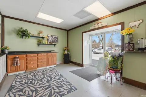 Howe Duplex on State Road