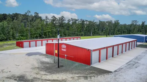 32-Bay Self Storage Facility