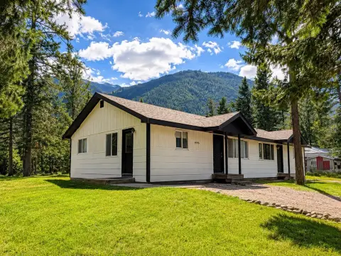 Renovated Duplex with Off-Street Parking