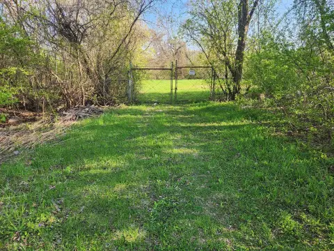 Vacant Industrial Lot in McHenry